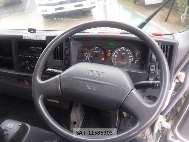 Isuzu FORWARD 2007 8217174-2