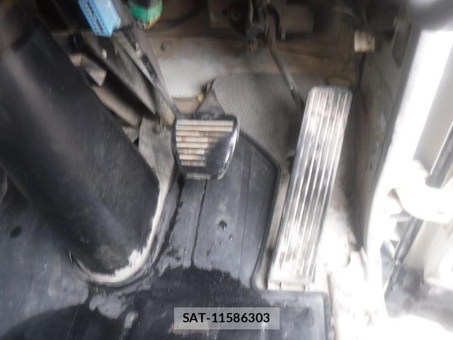Isuzu FORWARD 2007 8217174-6