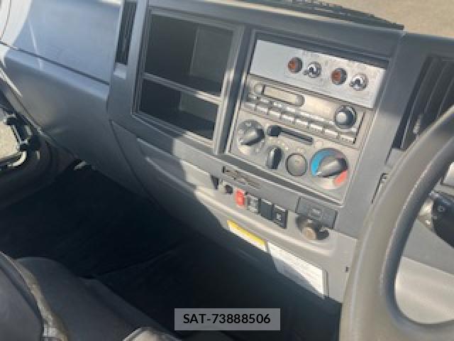 Isuzu FORWARD 2009 8217177-5