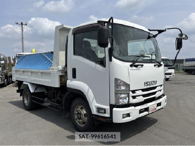 Isuzu FORWARD 2017 8221779-3