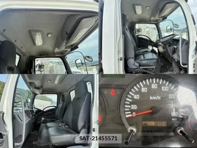 Isuzu FORWARD 2011-08 8223558-13