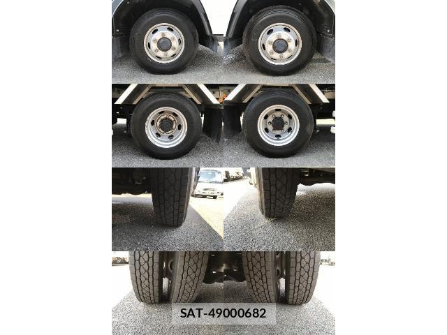 Isuzu FORWARD 2024-03 8223911-17