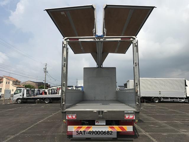 Isuzu FORWARD 2024-03 8223911-6