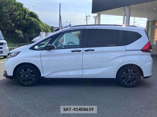 Honda FREED HYBRID 2024-06 8219747-8