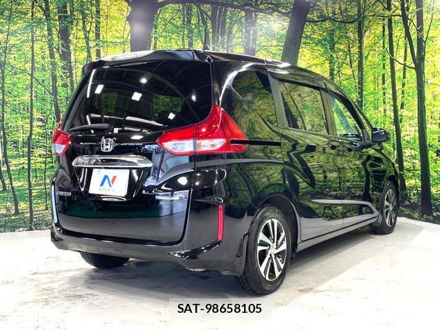 Honda FREED HYBRID 2017-12 8220537-18