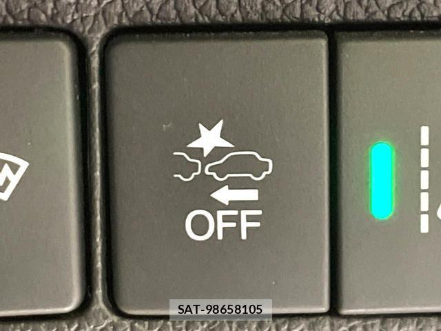 Honda FREED HYBRID 2017-12 8220537-4