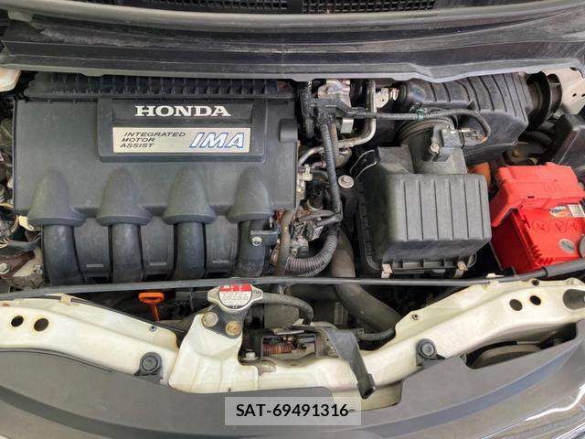 Honda FREED HYBRID 2015-03 8221135-18