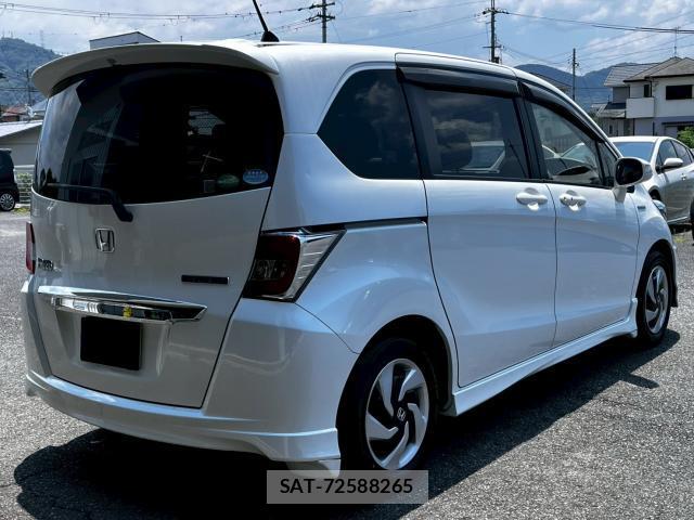 Honda FREED HYBRID 2014-08 8222154-4