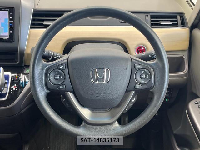 Honda FREED HYBRID 2019-08 8222310-11