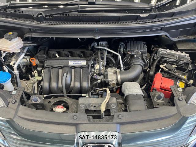 Honda FREED HYBRID 2019-08 8222310-18