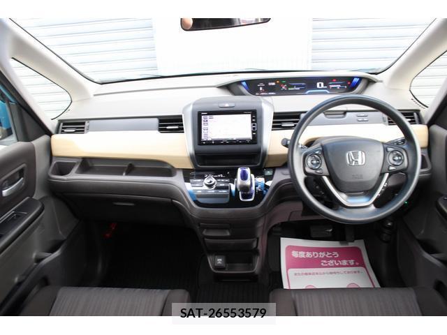 Honda FREED HYBRID 2017-11 8223697-4