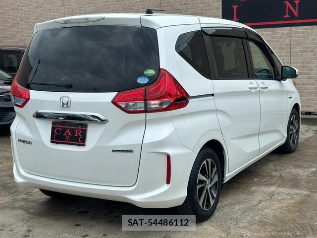 Honda FREED HYBRID 2018-02 8224650-2