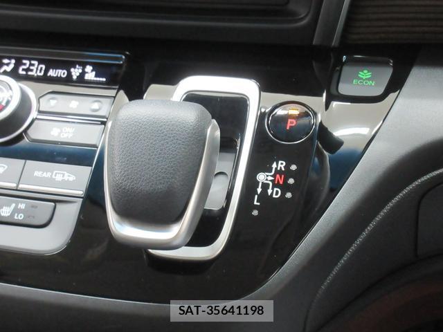 Honda FREED 2023-06 8216702-19