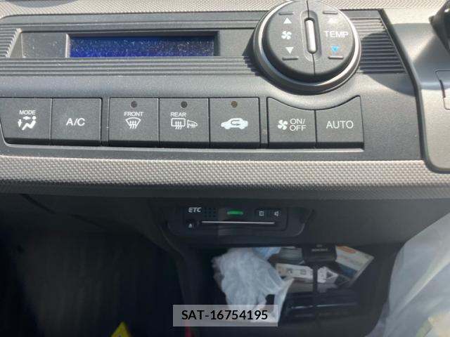 Honda FREED 2014-10 8219821-10