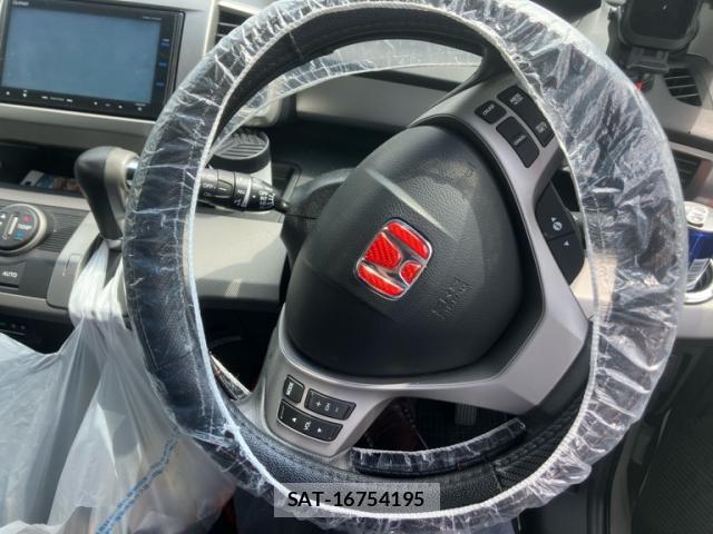 Honda FREED 2014-10 8219821-3