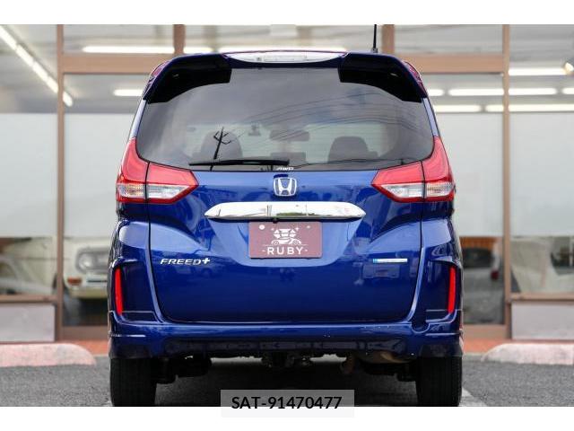 Honda FREED 2019-04 8220485-2