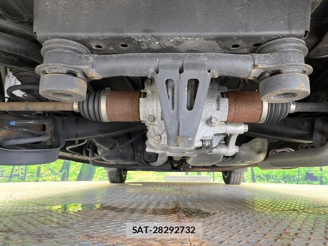 Honda FREED 2022-03 8221100-18