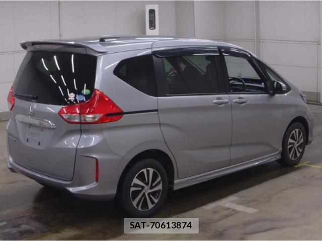 Honda FREED 2016-12 8217464-1