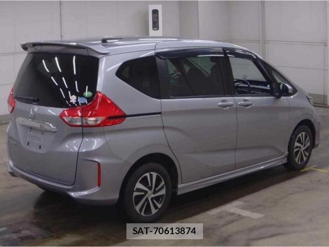 Honda FREED 2016-12 8217464-3