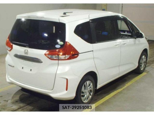 Honda FREED 2018-03 8218072-4