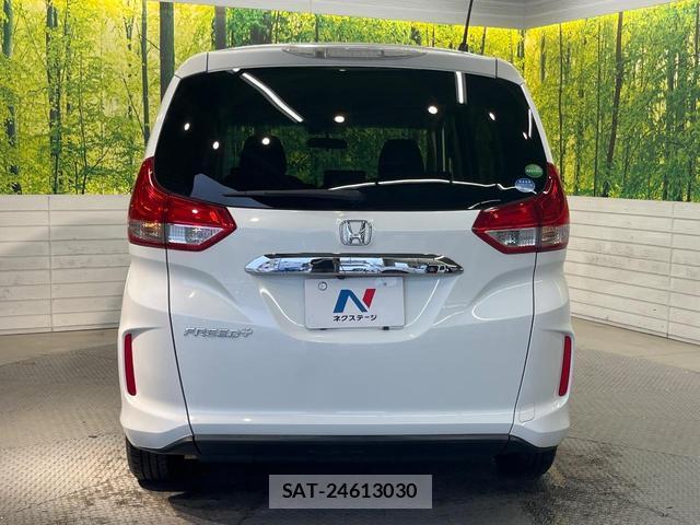 Honda FREED 2017-08 8219199-14