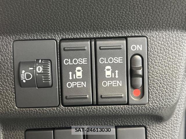 Honda FREED 2017-08 8219199-2