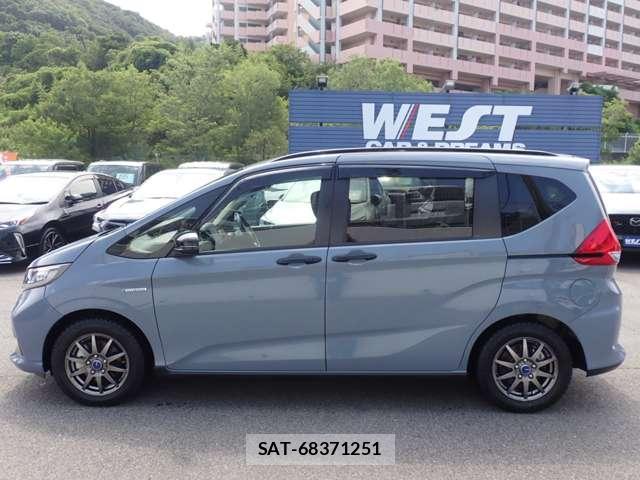 Honda FREED 2024-04 8223828-1