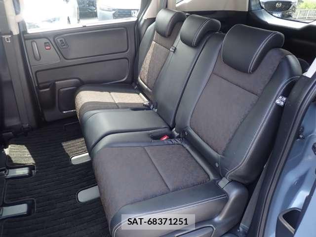 Honda FREED 2024-04 8223828-7