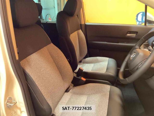 Honda FREED 2026-05 8216208-17