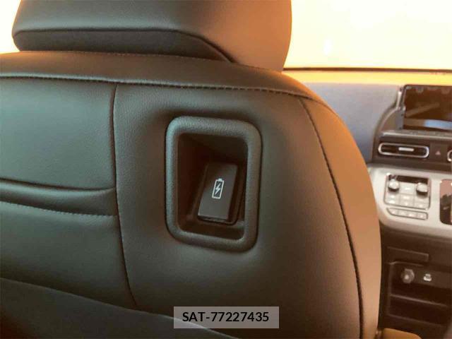 Honda FREED 2026-05 8216208-19