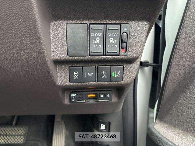 Honda FREED 2022-01 8216388-11