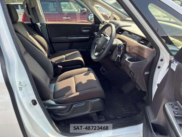 Honda FREED 2022-01 8216388-5