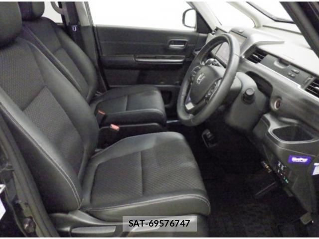 Honda FREED 2023-07 8216447-3