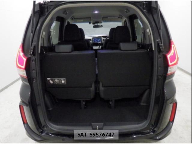 Honda FREED 2023-07 8216447-5