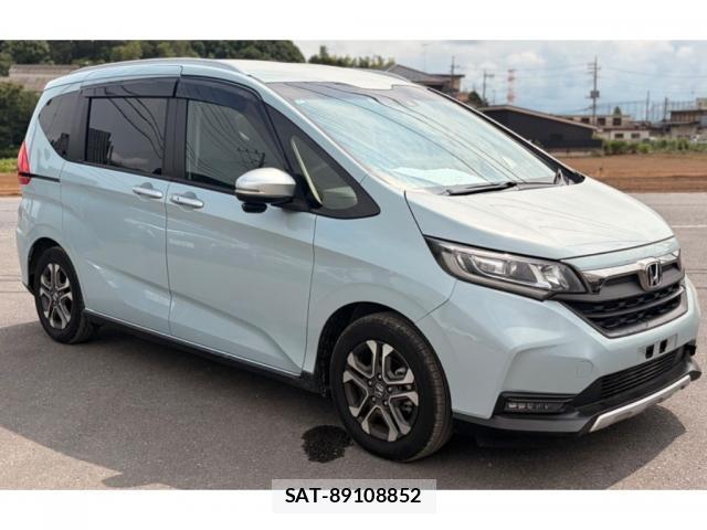 Honda FREED 2023-07 8217755-3
