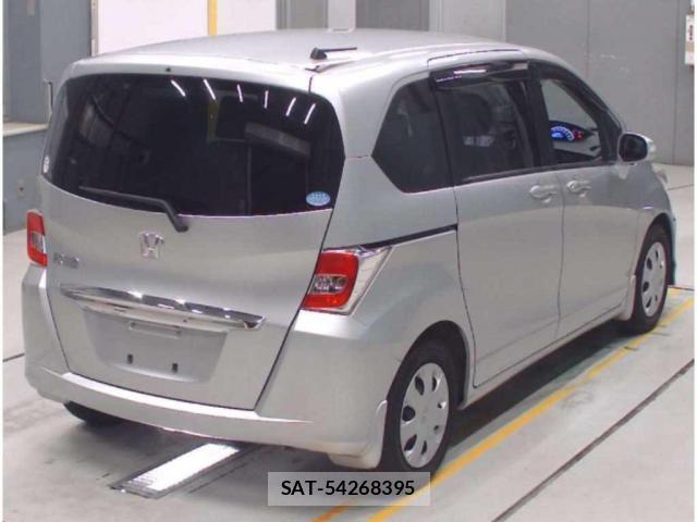 Honda FREED 2015-11 8218057-4