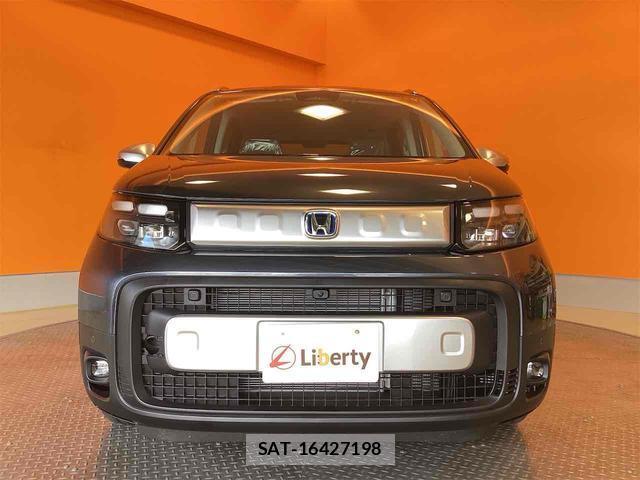 Honda FREED 2026-06 8218699-10
