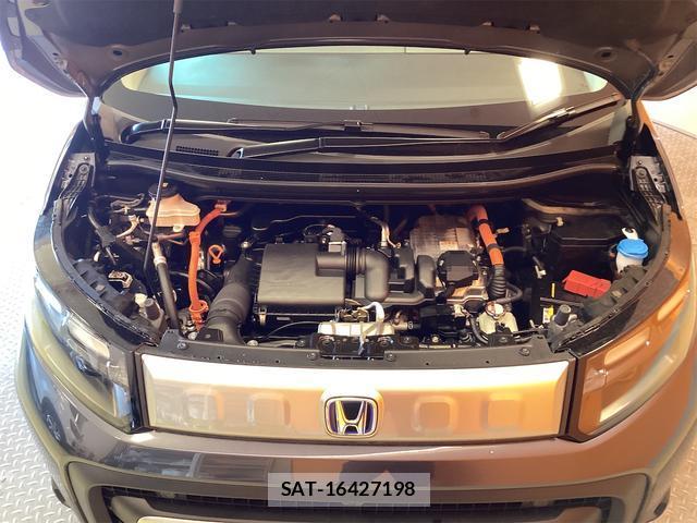 Honda FREED 2026-06 8218699-18