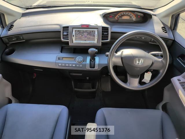 Honda FREED 2009-03 8218730-2