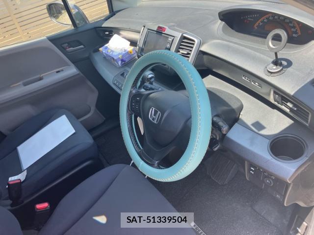 Honda FREED 2008-08 8219599-9