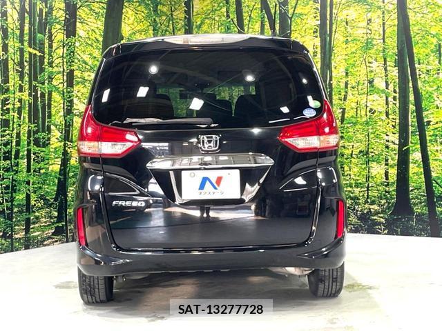 Honda FREED 2018-04 8220533-16