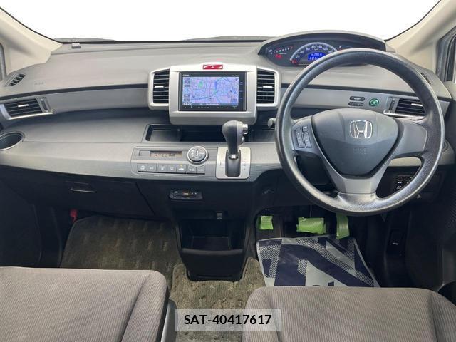 Honda FREED 2013-12 8222323-1