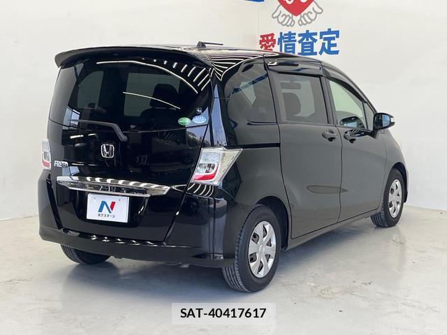 Honda FREED 2013-12 8222323-17