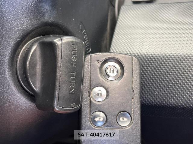 Honda FREED 2013-12 8222323-6