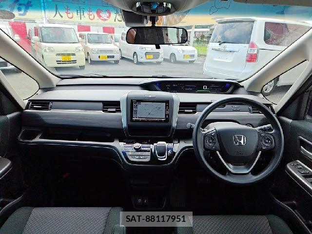Honda FREED 2023-05 8224745-2