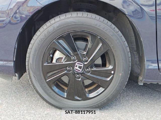Honda FREED 2023-05 8224745-9