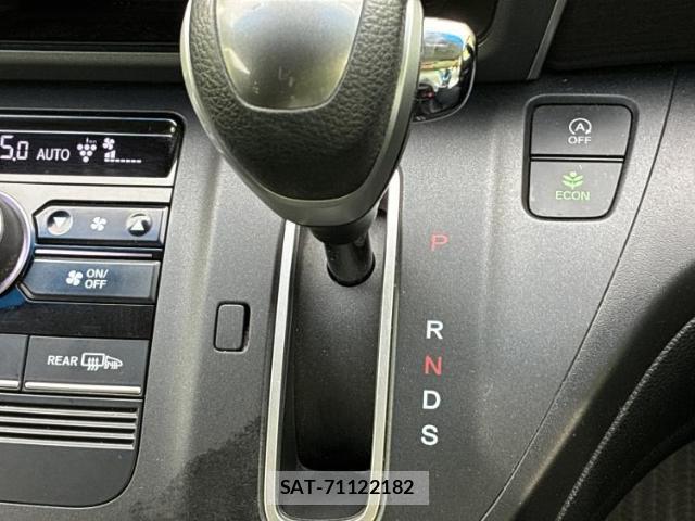Honda FREED 2018-04 8225413-16