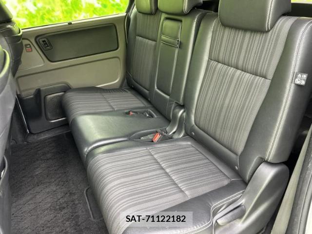 Honda FREED 2018-04 8225413-7