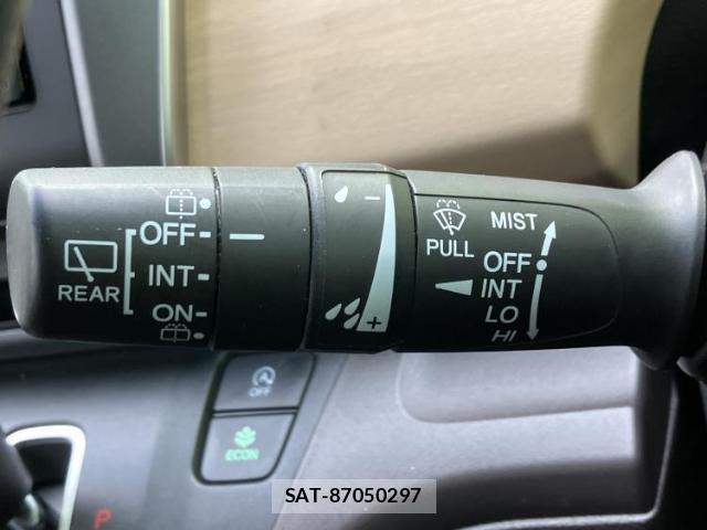 Honda FREED 2019-01 8225501-16