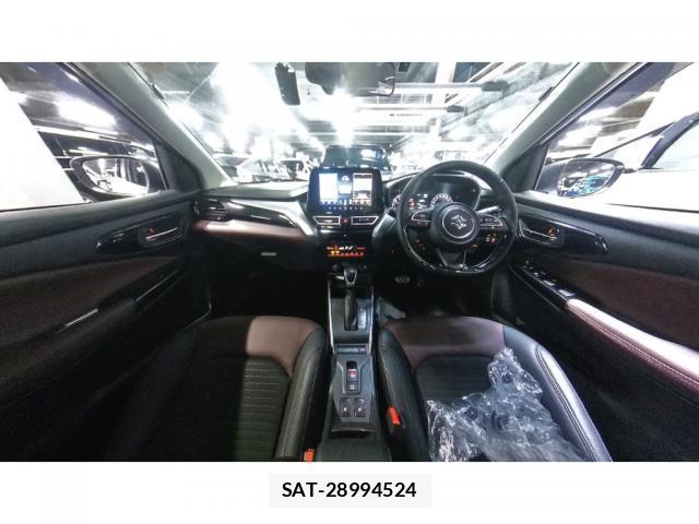 Suzuki Fronx 2025-10 8223595-2